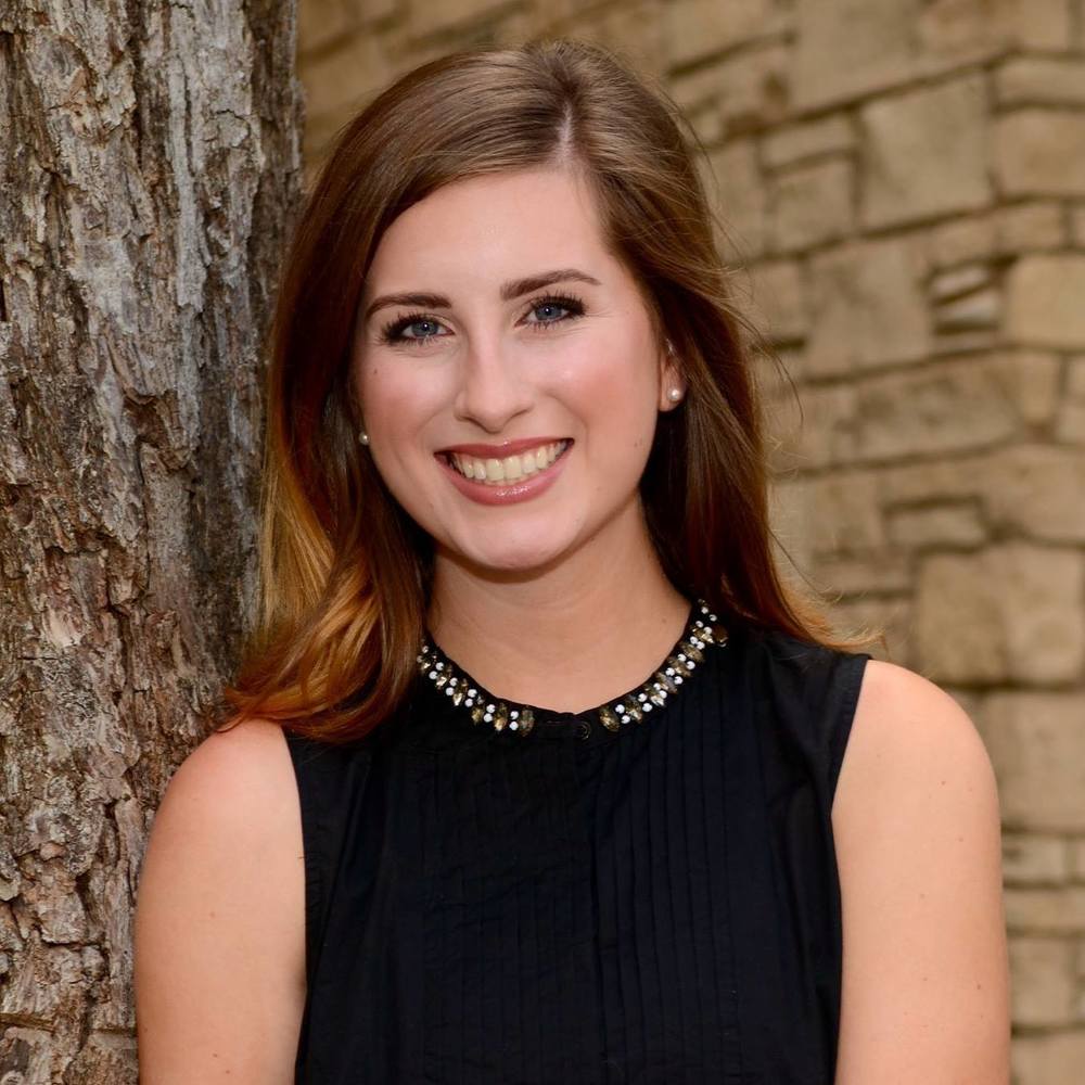 Meet your Posher, Emily